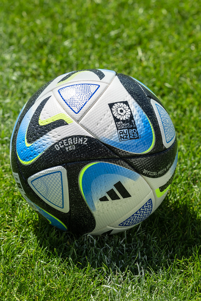 adidas presenterar matchbollen för VM 2023