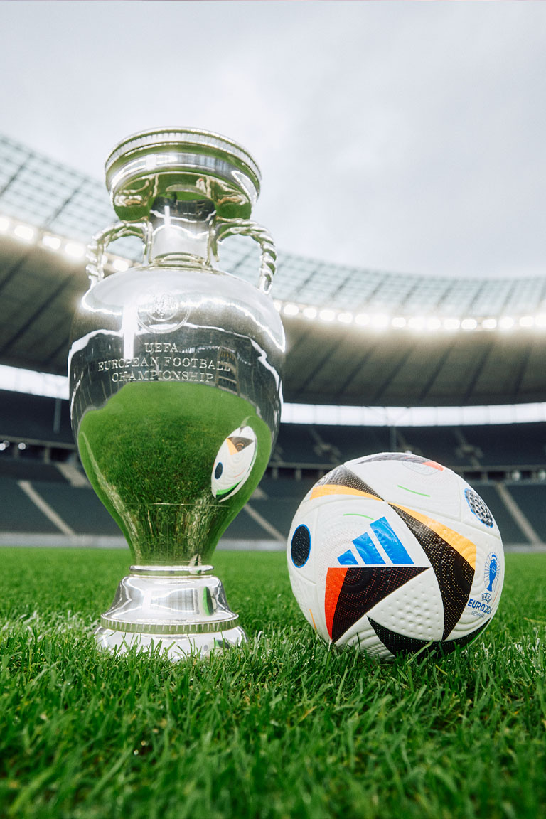 adidas presenterar matchbollen för EM 2024